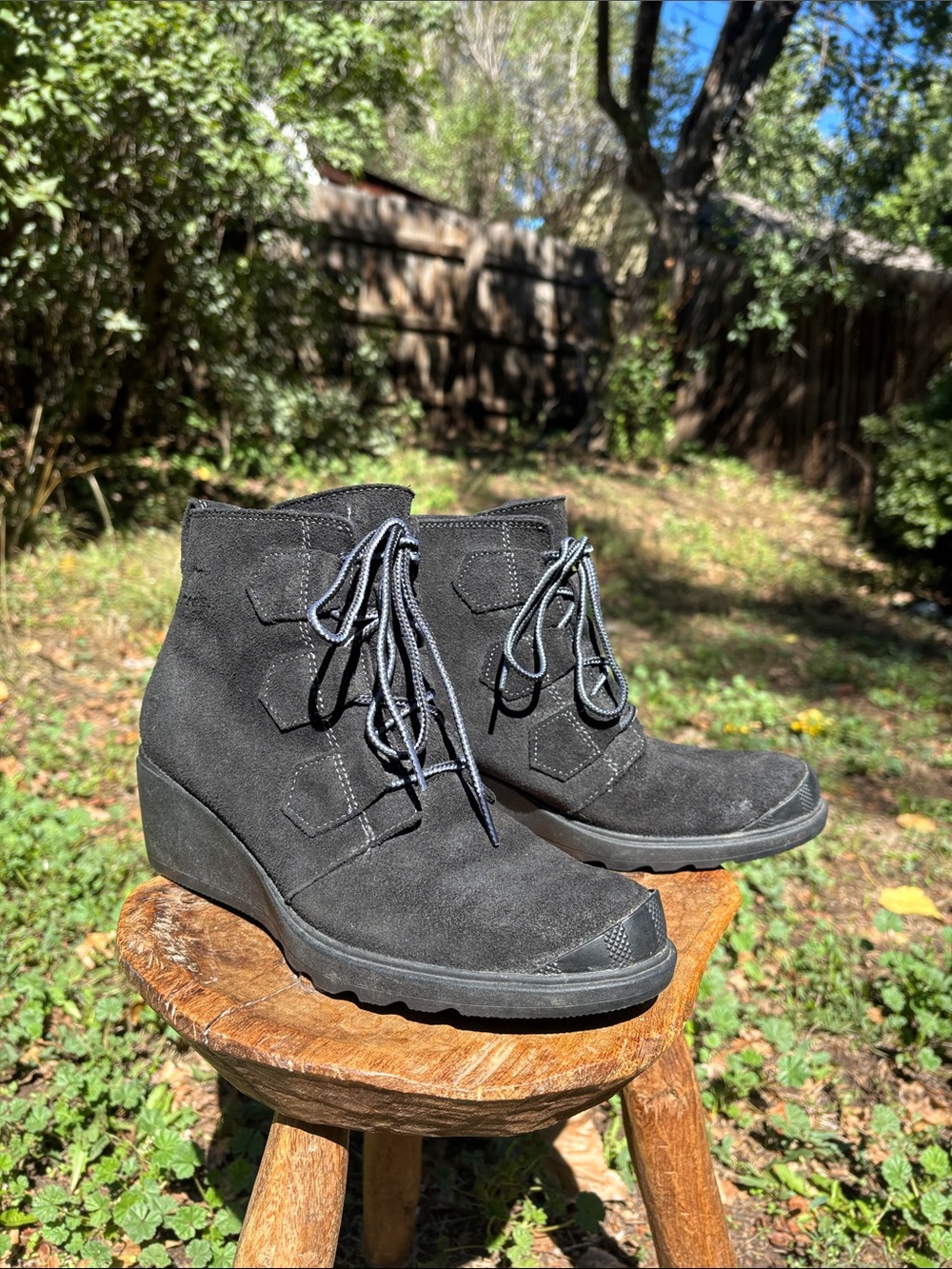 Sorel Black Suede Wedge Lace-Up Ankle Boots - Waterproof and Rubber Sole - 8
